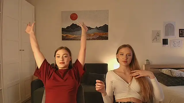 Snapshot of findwayout chatting on 5, 4, 2026 findwayout online show from 5, 4, 2026