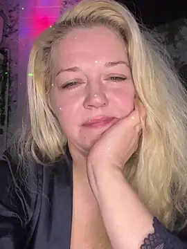 JenniferCarmen online show from 6, 1, 2026