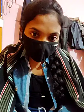 Snapshot of vivi_sexe chatting on 16, 12, 2025 vivi sexe online show from 16, 12, 2025