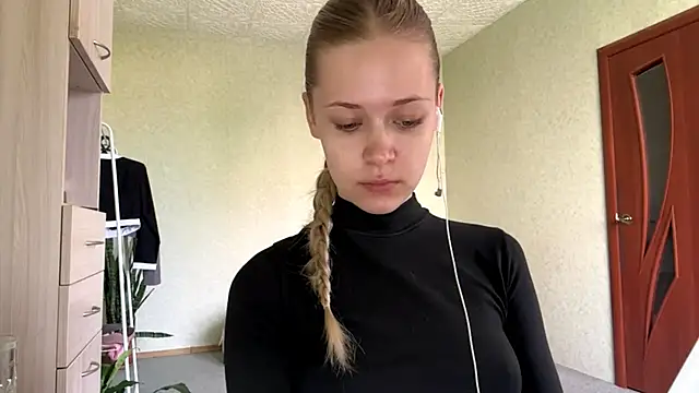 ZaidaSchwarten online show from 20, 5, 2026