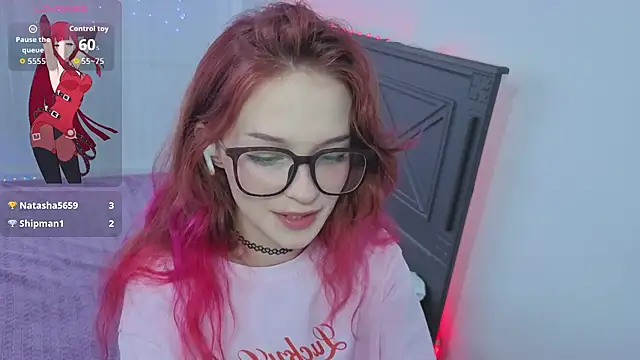 Snapshot of Angel_Bruh chatting on 14, 12, 2025 Angel Bruh online show from 14, 12, 2025