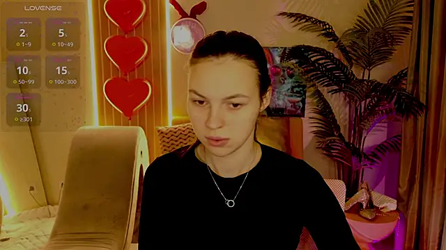 MaxinCarroll online show from 24, 2, 2026