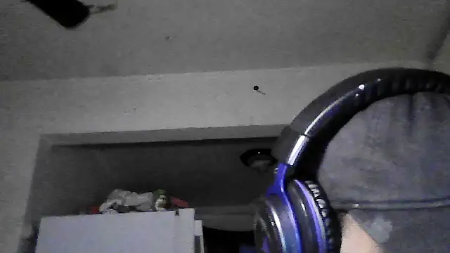 dwick5900 online show from 18, 12, 2025