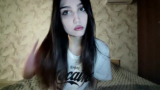 Qwami Amie online show from 26, 2, 2026