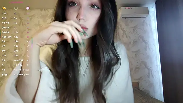 Qwami Amie online show from 4, 3, 2026