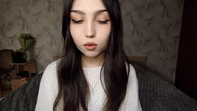 Qwami Amie online show from 24, 3, 2026