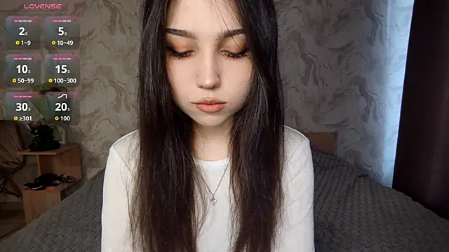 Qwami Amie online show from 31, 3, 2026