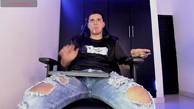 Liam Mateo online show from 1, 4, 2026