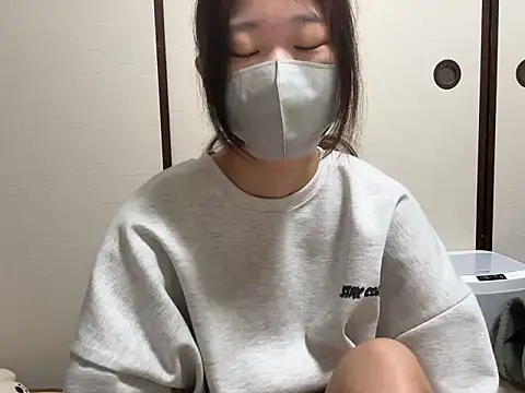 Snapshot of kuromi_chan_oo chatting on 27, 2, 2026 kuromi chan oo online show from 27, 2, 2026