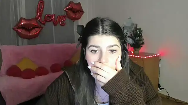 KisaModel online show from 16, 2, 2026