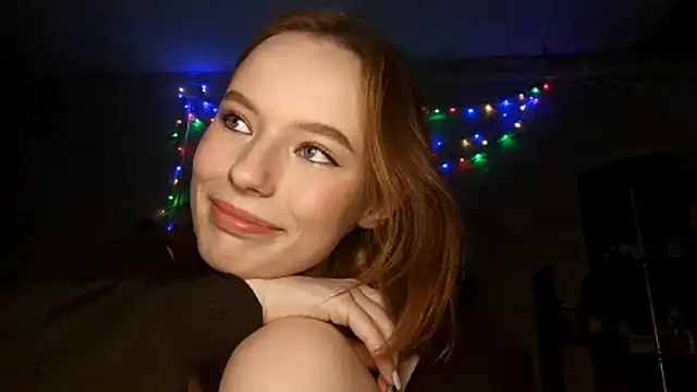 Snapshot of deep_eyes chatting on 15, 12, 2025 deep eyes online show from 15, 12, 2025