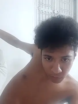 Snapshot of gay19anosvirgem chatting on 21, 12, 2025 gay19anosvirgem online show from 21, 12, 2025