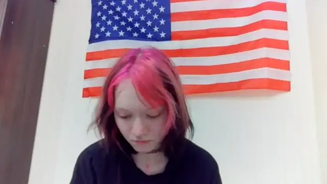 Snapshot of Shine_Luna chatting on 26, 2, 2026 Shine Luna online show from 26, 2, 2026