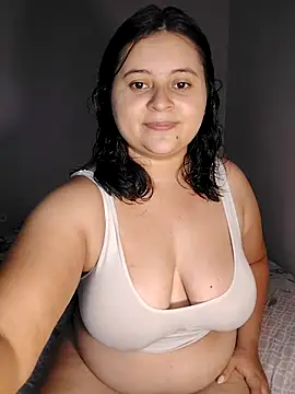 Snapshot of alexacurvy05 chatting on 15, 1, 2026 alexacurvy05 online show from 15, 1, 2026