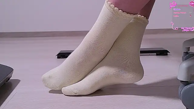 Snapshot of Feetbeth chatting on 19, 5, 2026 Feetbeth online show from 19, 5, 2026