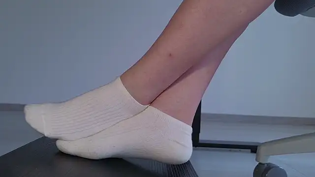 Snapshot of Feetbeth chatting on 23, 6, 2026 Feetbeth online show from 23, 6, 2026