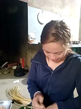 little-effy online show from 2, 3, 2026