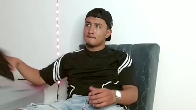 kyro estrada online show from 13, 4, 2026