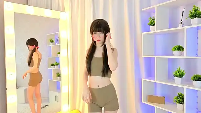 ViollaBloom online show from 13, 2, 2026