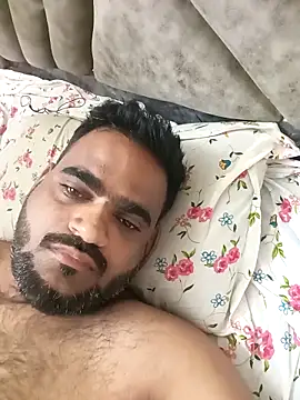 Snapshot of the_7inch_guy chatting on 16, 12, 2025 the 7inch guy online show from 16, 12, 2025