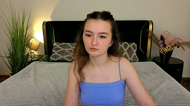 CyrenaLuxe online show from 11, 5, 2026