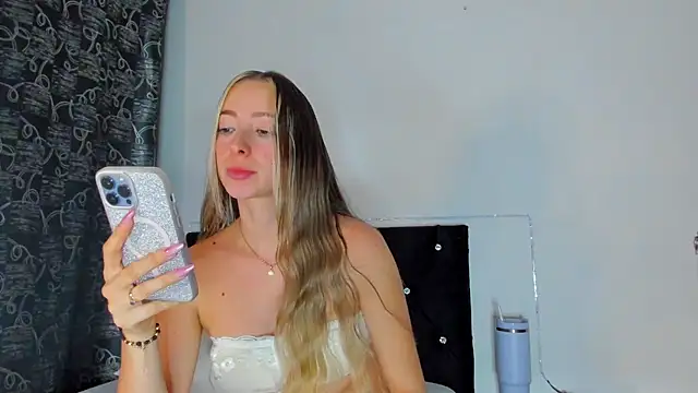 Oriana Rouse online show from 11, 1, 2026