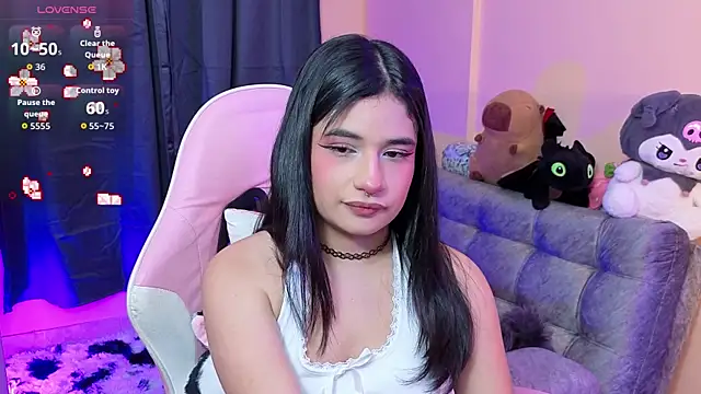 bonnieTaylor1 online show from 9, 4, 2026