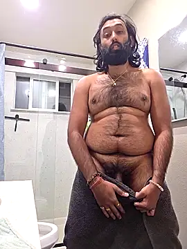 RoshiClouded online show from 6, 3, 2026