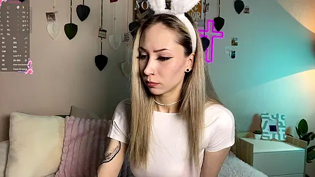 Snapshot of sun_under_skyy chatting on 2, 5, 2026 sun under skyy online show from 2, 5, 2026