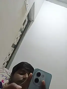 Snapshot of Amit__okay chatting on 16, 12, 2025 Amit okay online show from 16, 12, 2025