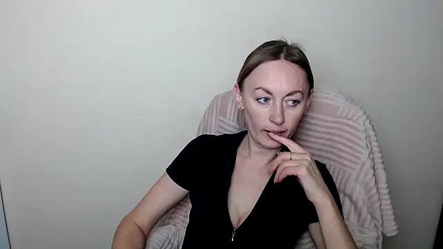 LiaSeass  online show from 19, 1, 2026