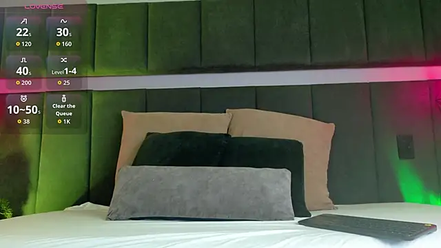 Snapshot of luna_blannco chatting on 17, 3, 2026 luna blannco online show from 17, 3, 2026