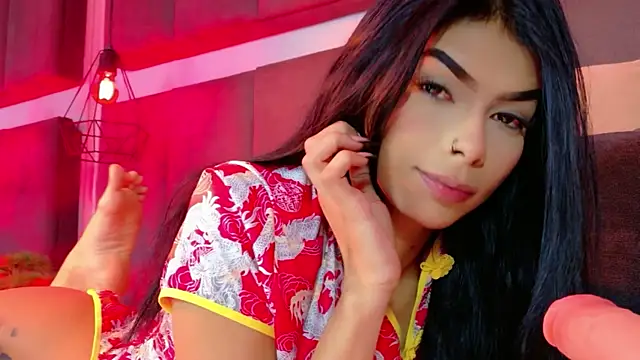 Snapshot of luna_blannco chatting on 10, 4, 2026 luna blannco online show from 10, 4, 2026