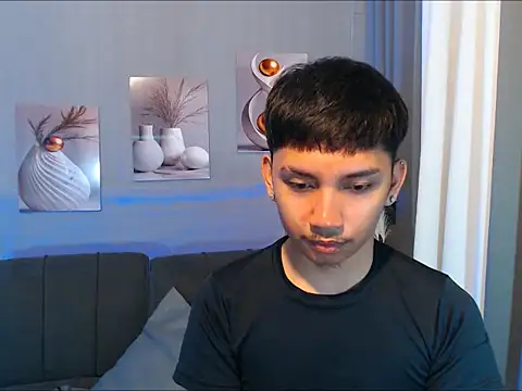 dylan hardfucker online show from 23, 3, 2026