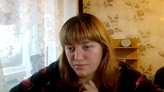 Snapshot of swett_girll chatting on 14, 12, 2025 swett girll online show from 14, 12, 2025