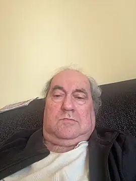 Snapshot of csikar chatting on 6, 3, 2026 csikar online show from 6, 3, 2026