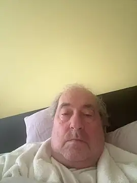 Snapshot of csikar chatting on 9, 3, 2026 csikar online show from 9, 3, 2026