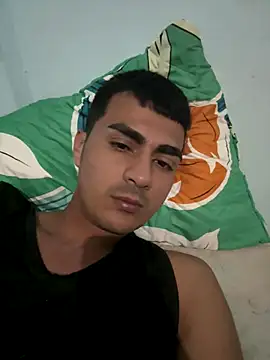 Snapshot of Jim_Ornajela chatting on 13, 12, 2025 Jim Ornajela online show from 13, 12, 2025