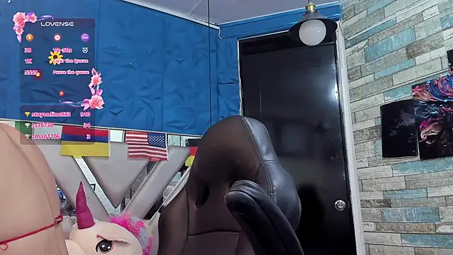Snapshot of isa_fox_23 chatting on 5, 7, 2026 isa fox 23 online show from 5, 7, 2026