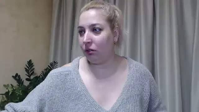 Snapshot of sweetpussy13 chatting on 17, 1, 2025 sweetpussy13 online show from 17, 1, 2025