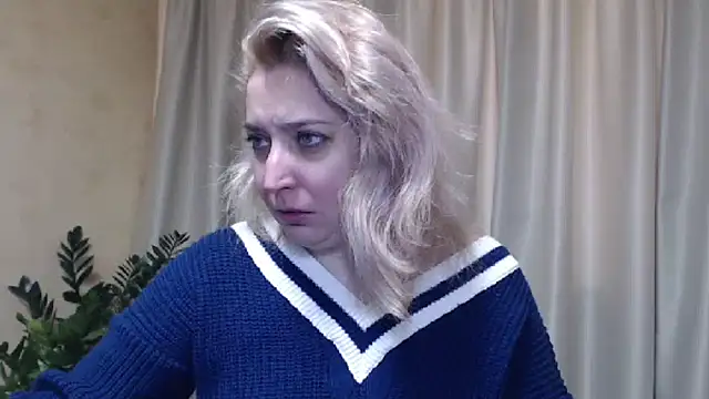 Snapshot of sweetpussy13 chatting on 11, 2, 2025 sweetpussy13 online show from 11, 2, 2025