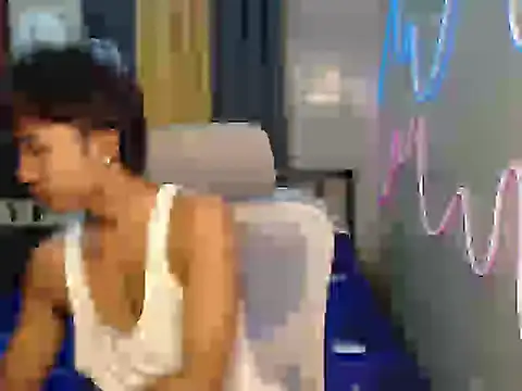 Snapshot of Ur_hottestjonny chatting on 25, 6, 2026 Ur hottestjonny online show from 25, 6, 2026