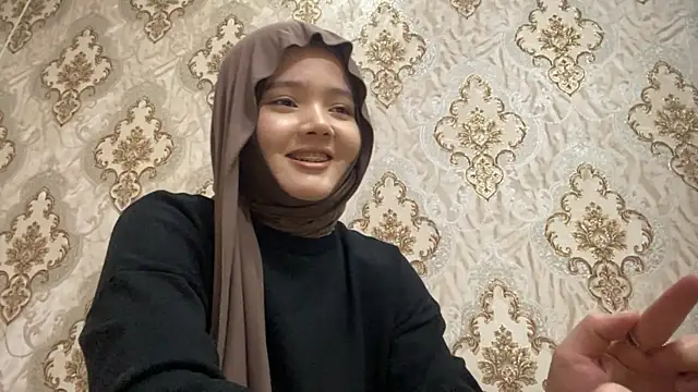 Snapshot of Katepleaurxo chatting on 16, 12, 2025 Katepleaurxo online show from 16, 12, 2025