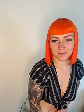 Snapshot of ScarletVixenLive chatting on 5, 7, 2026 ScarletVixenLive online show from 5, 7, 2026
