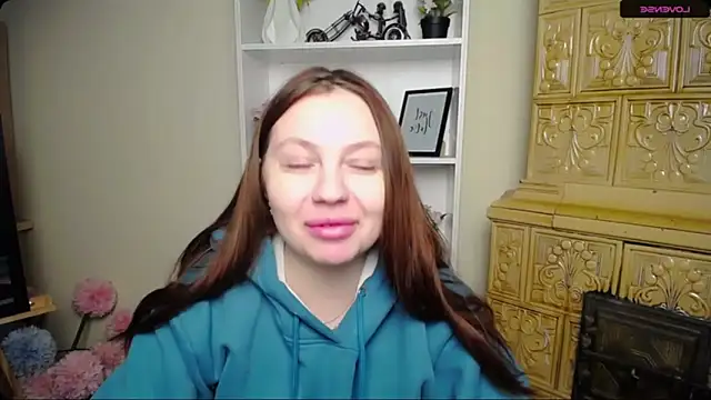 LiliaErmi online show from 3, 2, 2026