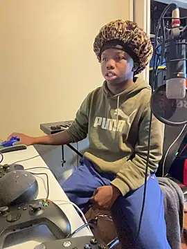 YourLittleBoyfriend online show from 14, 1, 2026