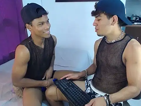 Snapshot of black_men9 chatting on 14, 5, 2026 black men9 online show from 14, 5, 2026