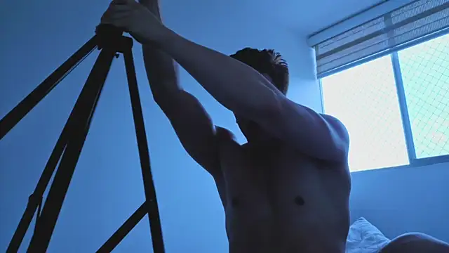 Snapshot of maxxcooper1 chatting on 14, 12, 2025 maxxcooper1 online show from 14, 12, 2025