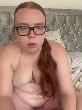 AnnieAinsx online show from 4, 7, 2026