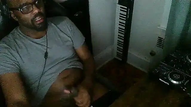 MrUnintentional online show from 7, 1, 2026